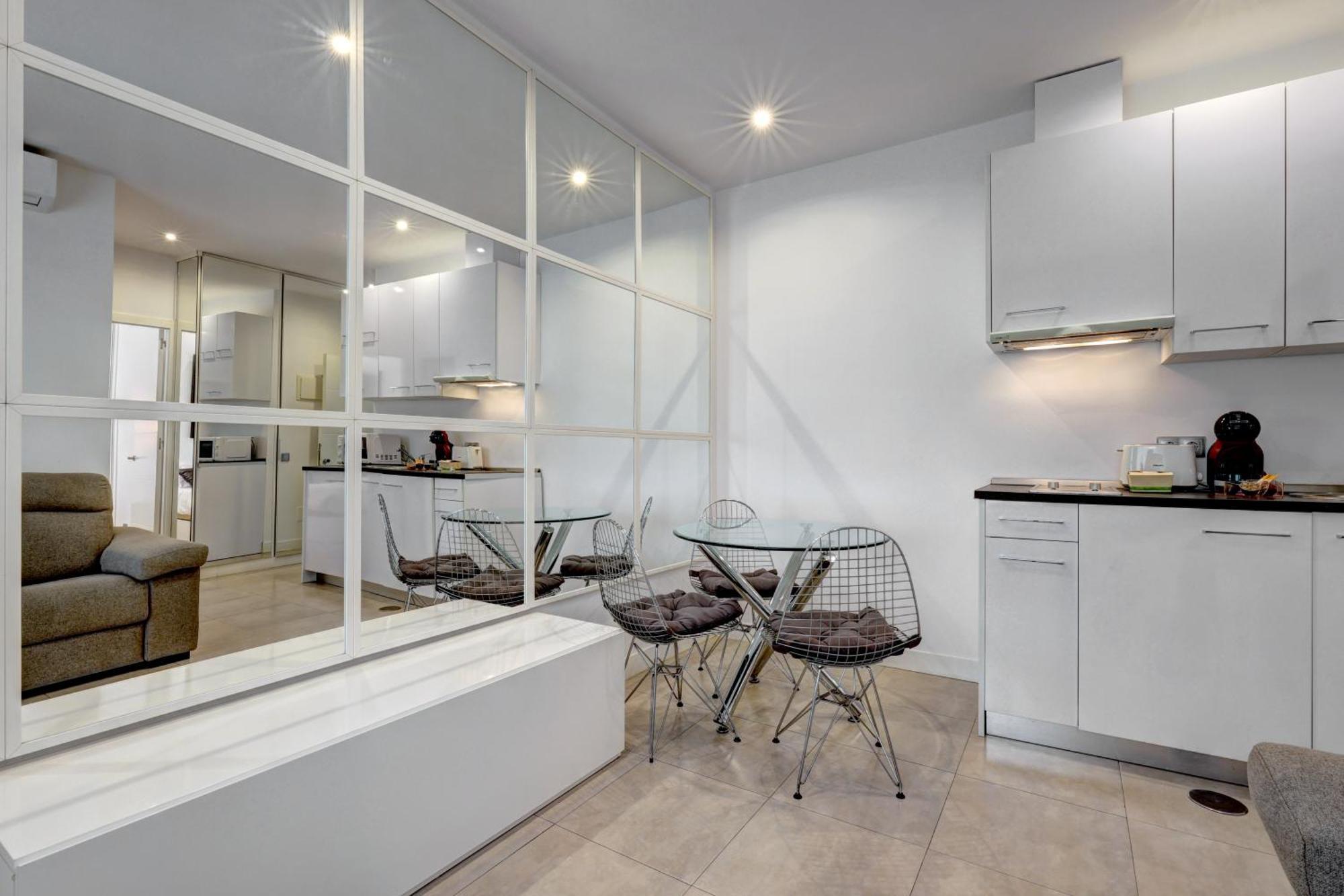 Apartamentos Con Vistas Y Terraza En マルベーリャ エクステリア 写真