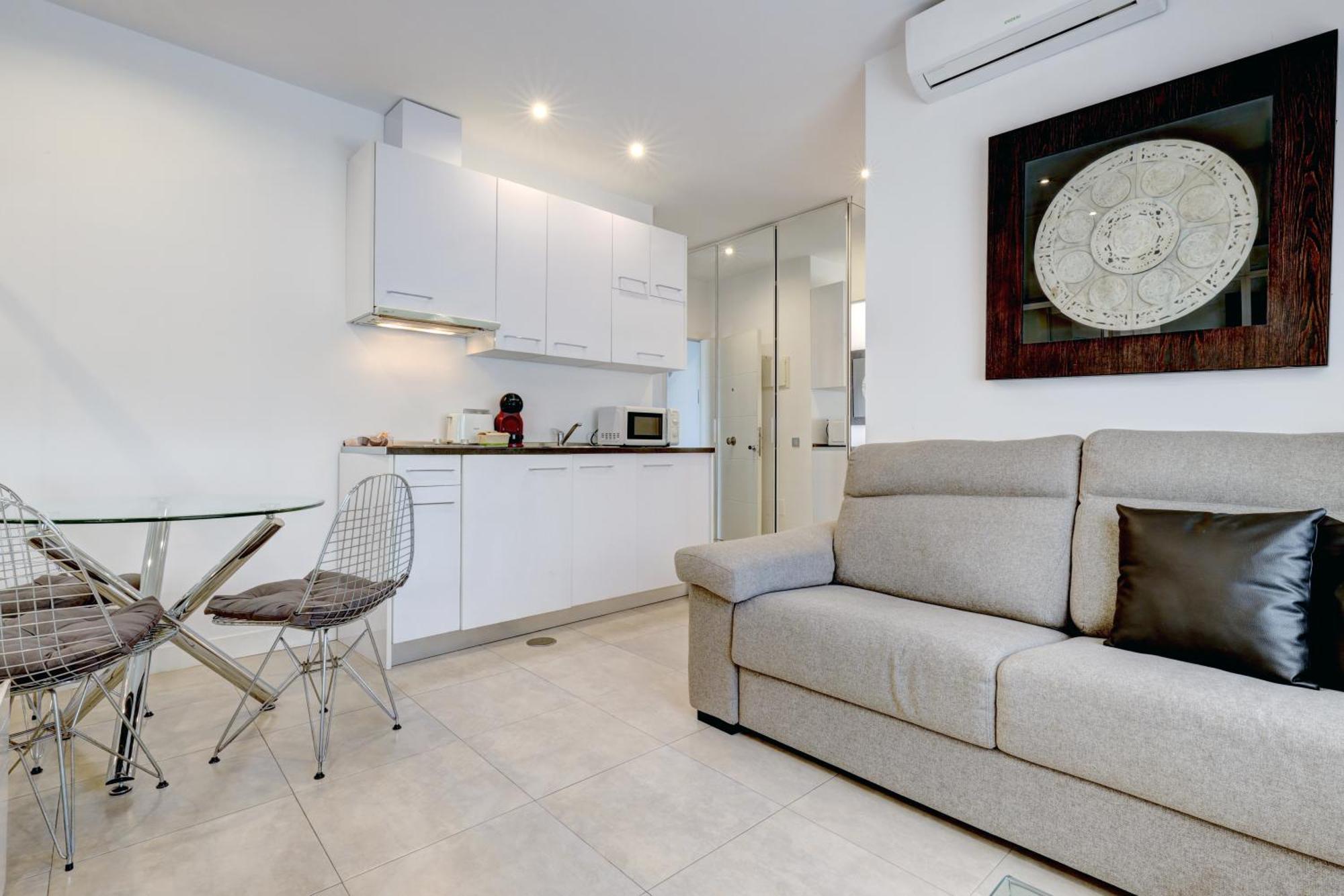Apartamentos Con Vistas Y Terraza En マルベーリャ エクステリア 写真