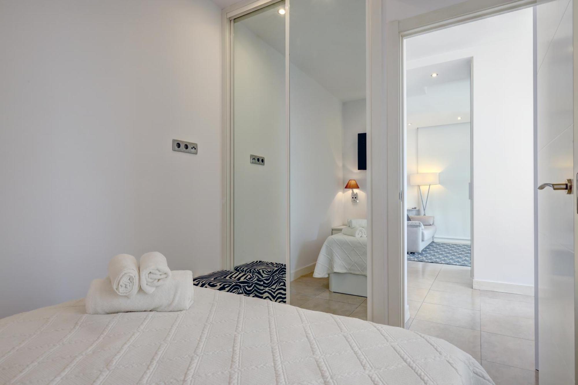 Apartamentos Con Vistas Y Terraza En マルベーリャ エクステリア 写真